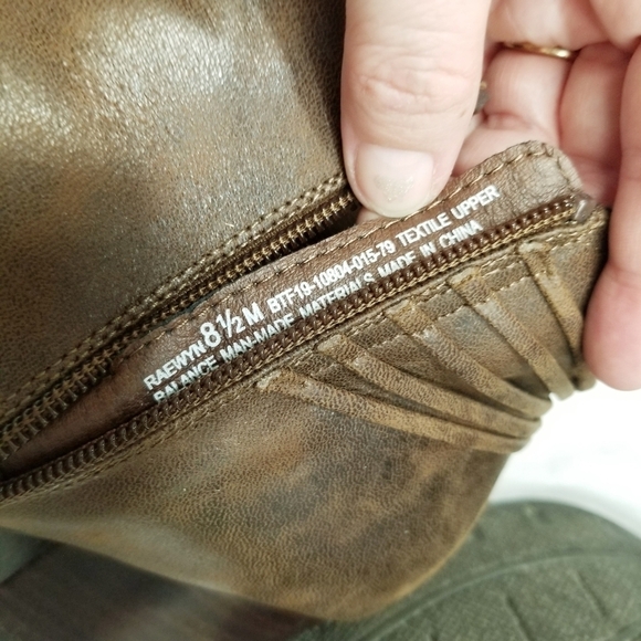 Baretraps Womens Leather Raewyn Heeled Ankle Boots Side Zip Brown Sz 8.5 M - Picture 6 of 14